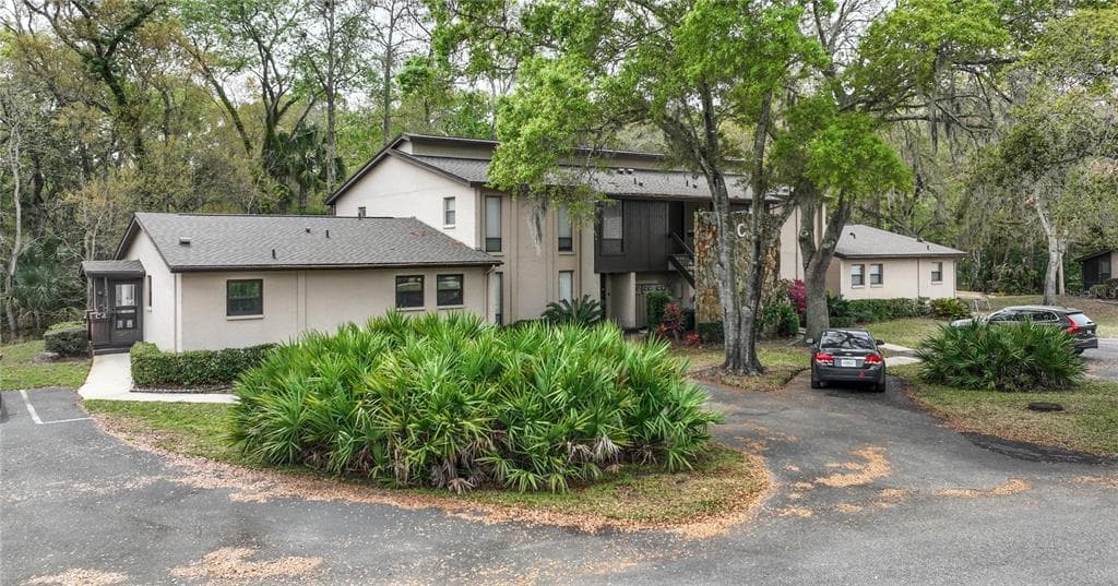 1400 TARPON WOODS BOULEVARD UNIT C4 PALM HARBOR, FL 34685