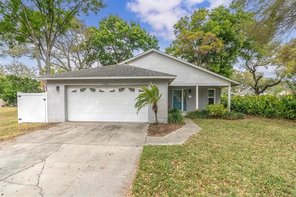1956 HARDING PLAZA CLEARWATER, FL 33765