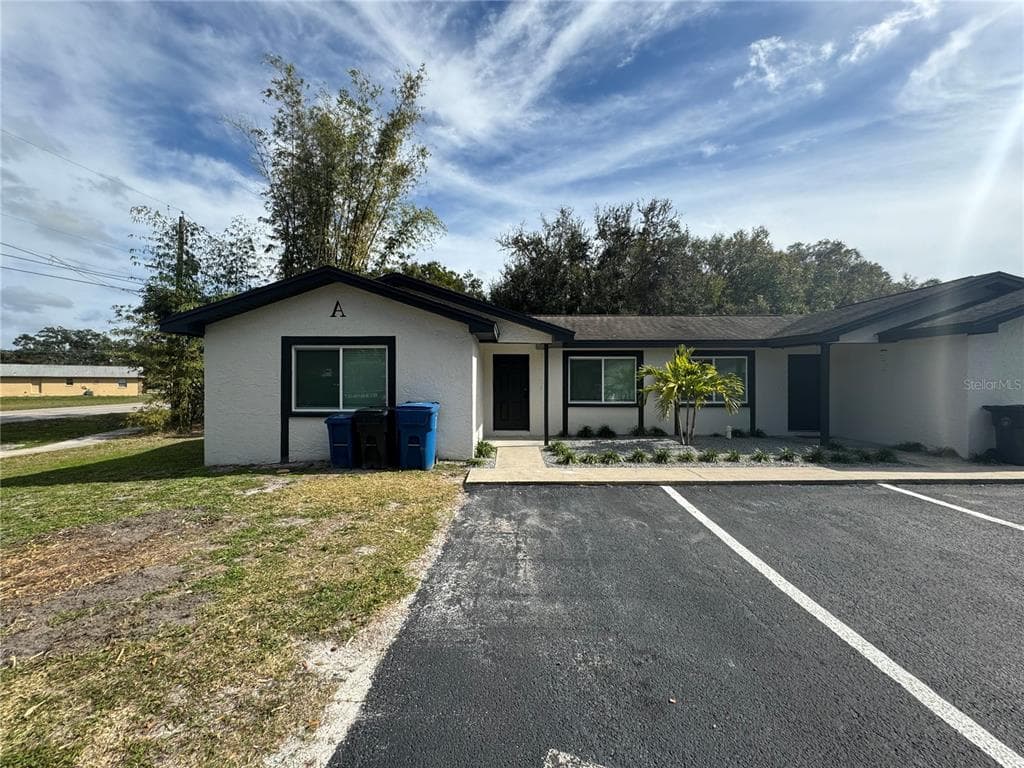 210 ST. PETERSBURG DRIVE E UNIT A OLDSMAR, FL 34677