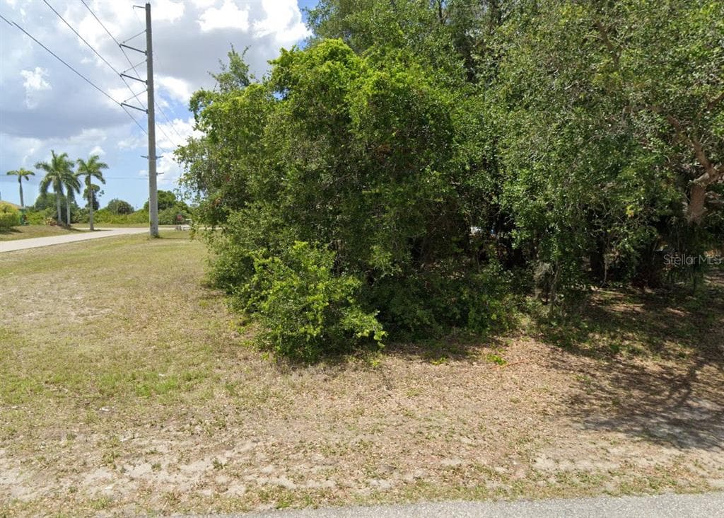 2720 NE 5TH AVENUE CAPE CORAL, FL 33909