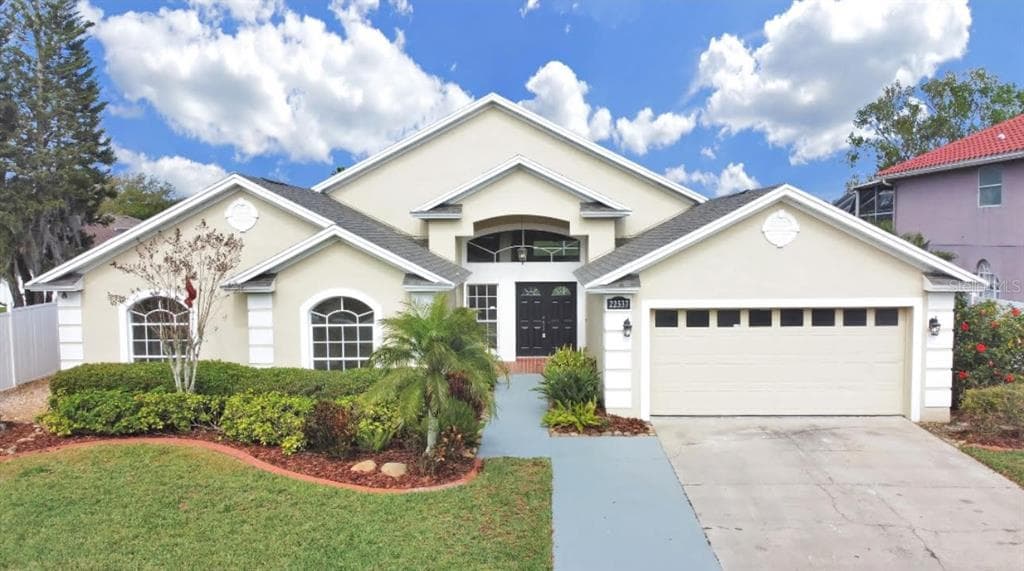 22537 ROYAL RIDGE COURT