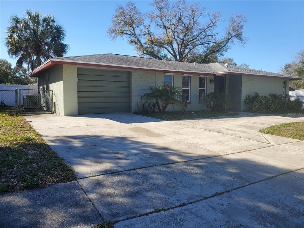 3440 6TH AVENUE SE LARGO, FL 33771