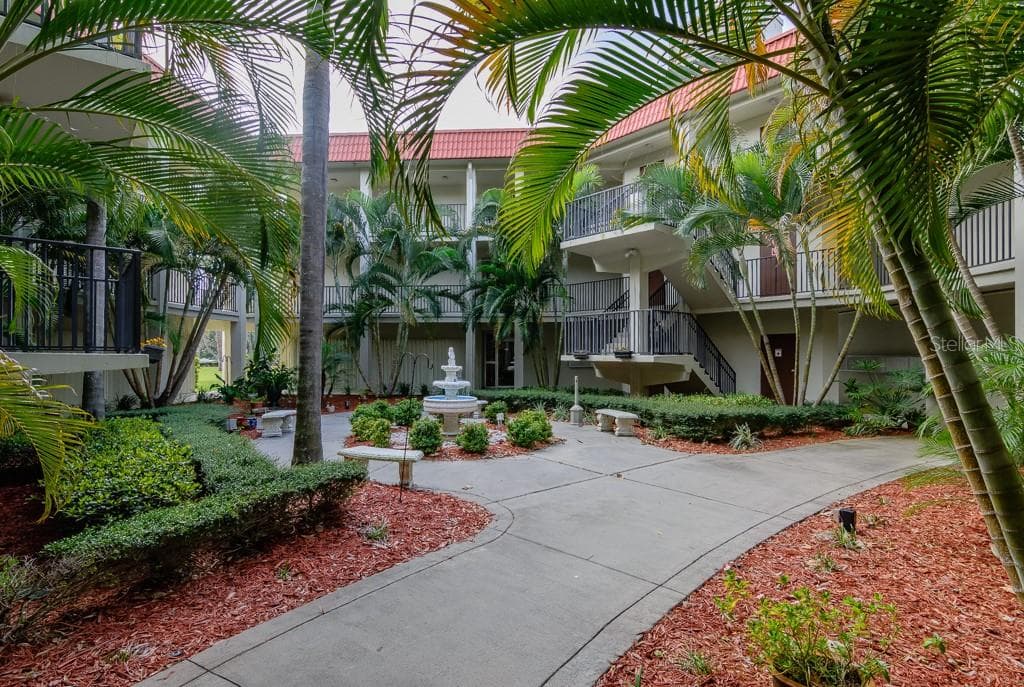 2700 BAYSHORE BOULEVARD UNIT 2310 DUNEDIN, FL 34698