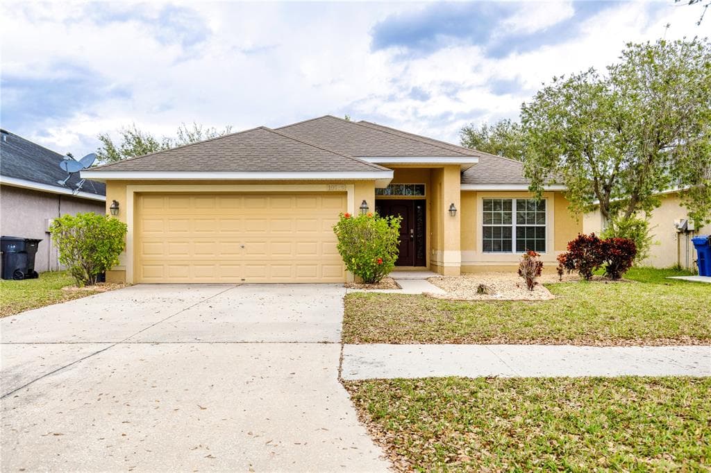 10739 STANDING STONE DRIVE WIMAUMA, FL 33598