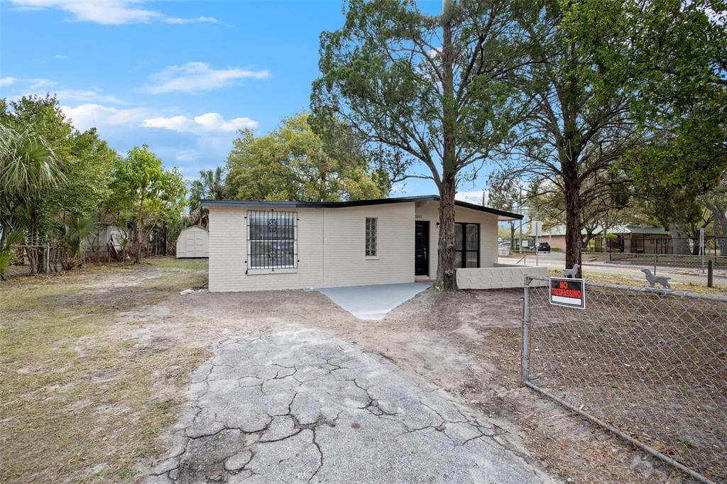 3001 N 45TH STREET TAMPA, FL 33605