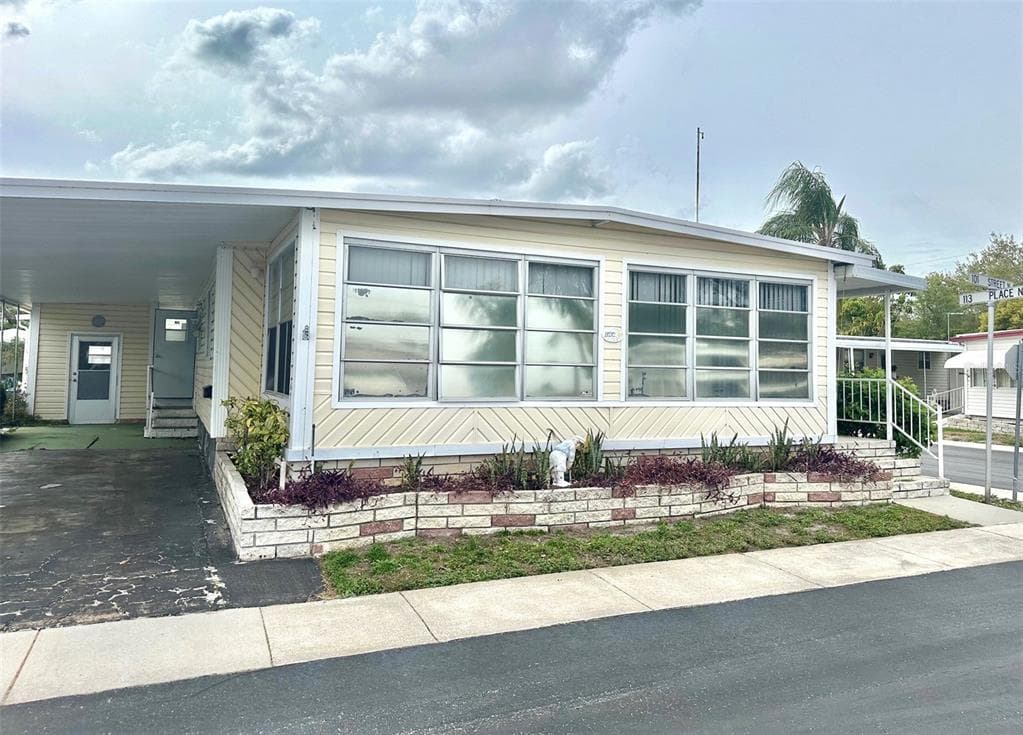 11212 101ST STREET UNIT 117 LARGO, FL 33773