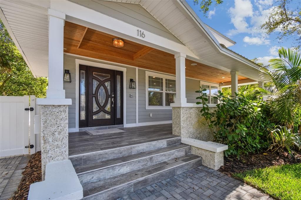 116 SE 20TH AVENUE SE