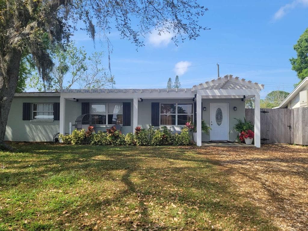 3926 LONGHORN DRIVE SARASOTA, FL 34233