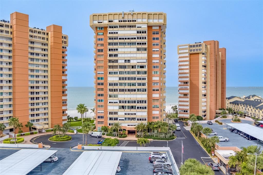 17920 GULF BOULEVARD UNIT 1304 REDINGTON SHORES, FL 33708