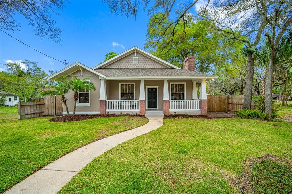 107 W HENRY AVENUE TAMPA, FL 33604