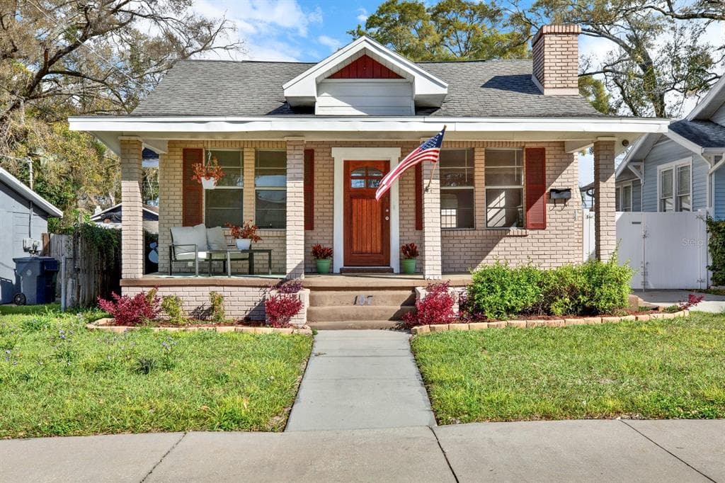 107 W HIAWATHA STREET TAMPA, FL 33604
