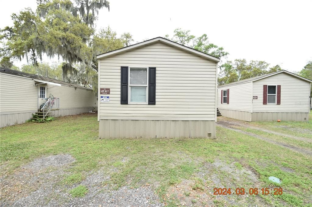 7515 SYMMES ROAD UNIT 7 GIBSONTON, FL 33534