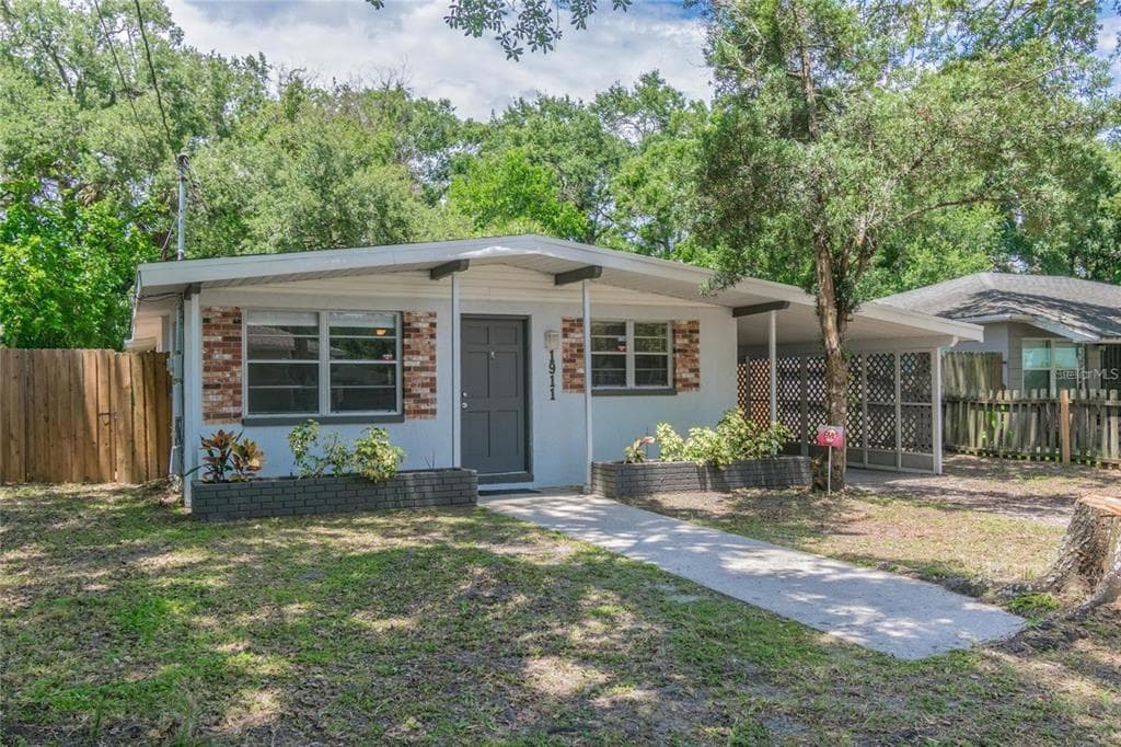 1911 W SAINT CONRAD STREET TAMPA, FL 33607