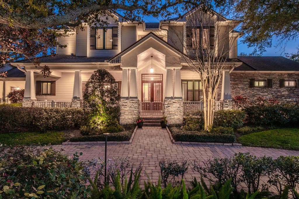 2295 MACKENZIE COURT CLEARWATER, FL 33765