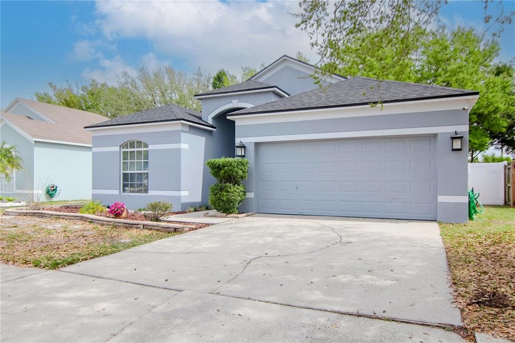 13230 CHERRY BARK CIRCLE RIVERVIEW, FL 33579