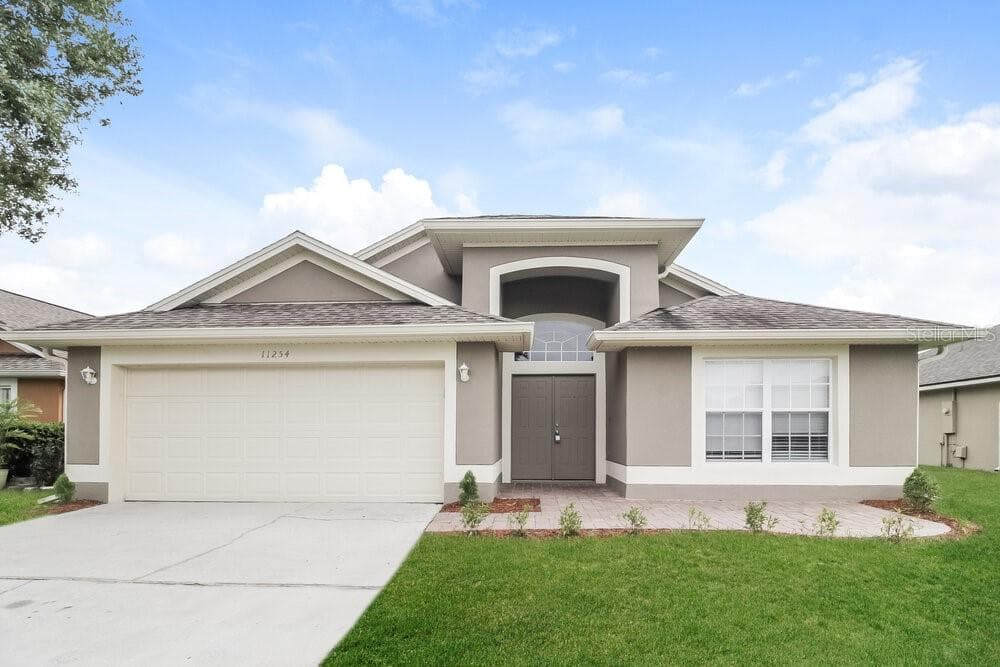11254 MOONSHINE CREEK CIRCLE ORLANDO, FL 32825