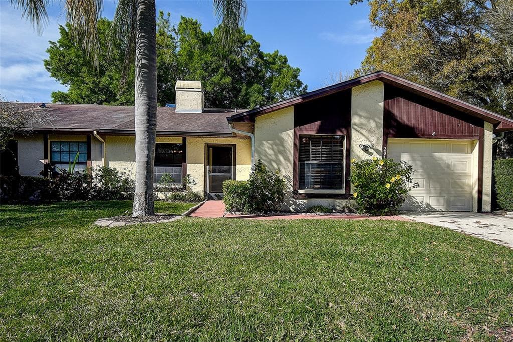 2016 SAGINAW COURT OLDSMAR, FL 34677