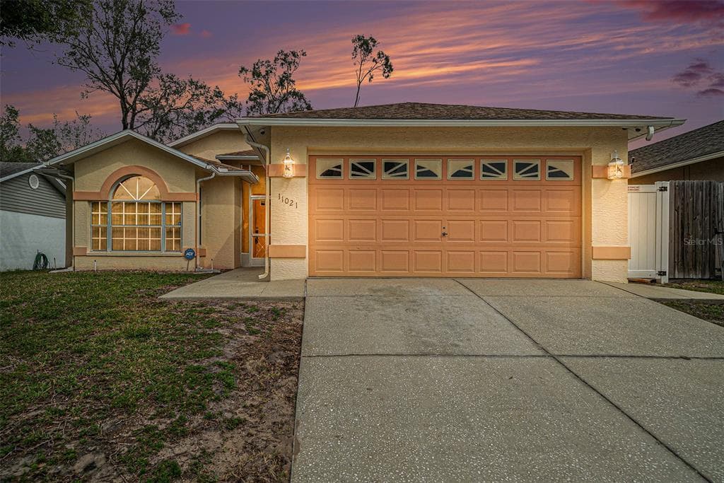 11021 AUSTIN COURT NEW PORT RICHEY, FL 34654