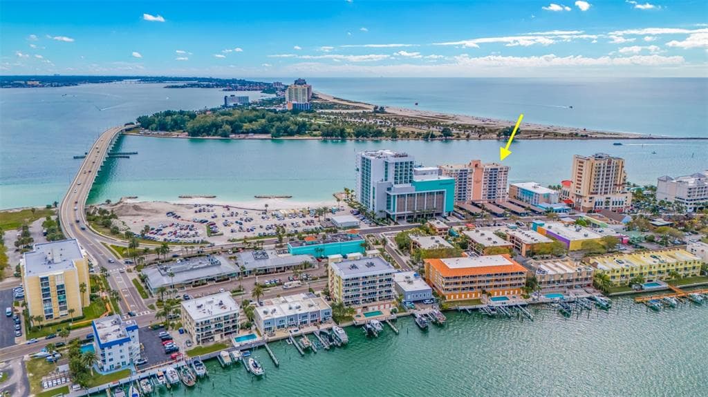675 S GULFVIEW BOULEVARD UNIT 1103 CLEARWATER, FL 33767
