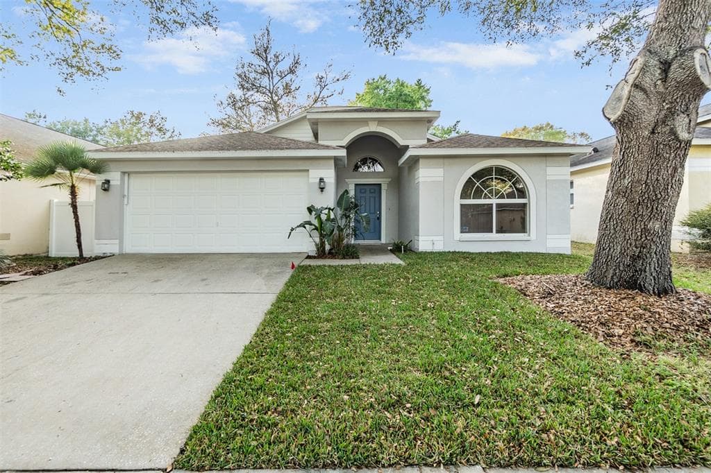 626 SAND RIDGE DRIVE VALRICO, FL 33594