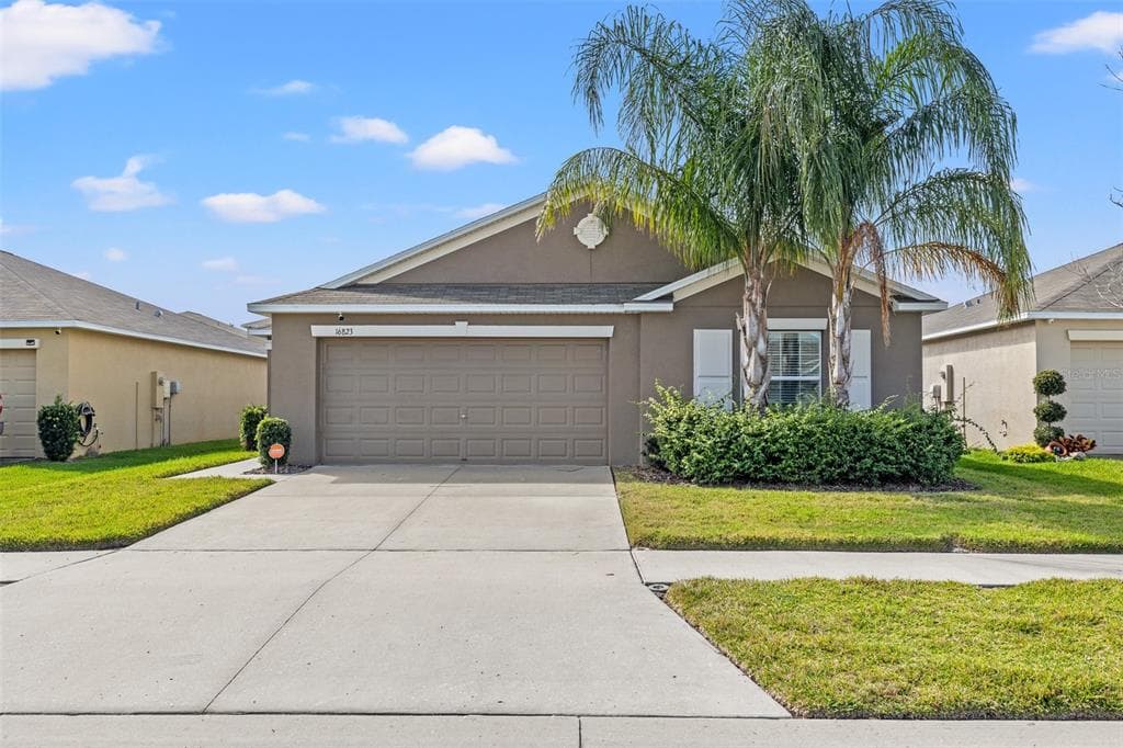 16823 PEACEFUL VALLEY DRIVE WIMAUMA, FL 33598
