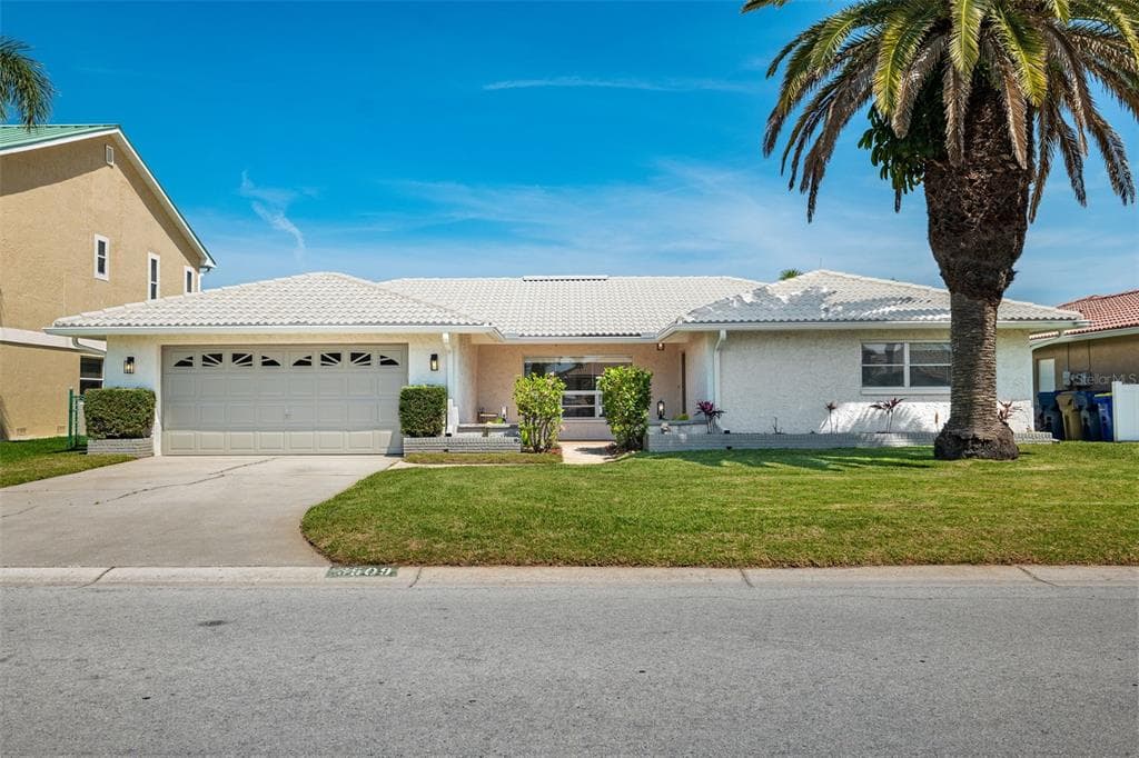 3509 SEAWAY DRIVE