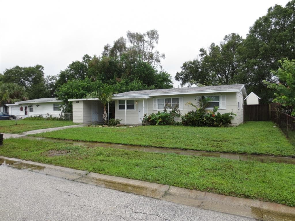 4720 W LEILA AVENUE TAMPA, FL 33616