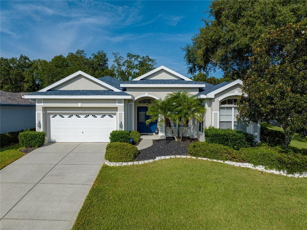 12204 WOODLANDS CIRCLE DADE CITY, FL 33525