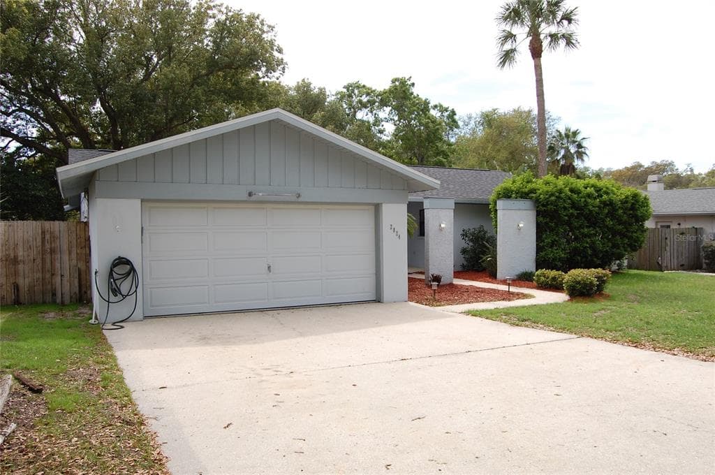 2824 RUSTIC OAKS DRIVE PALM HARBOR, FL 34684