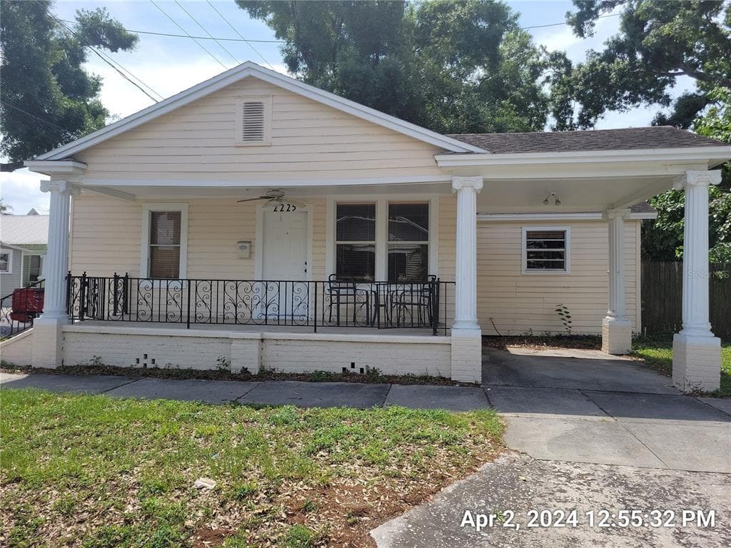 2225 E 10TH AVENUE TAMPA, FL 33605