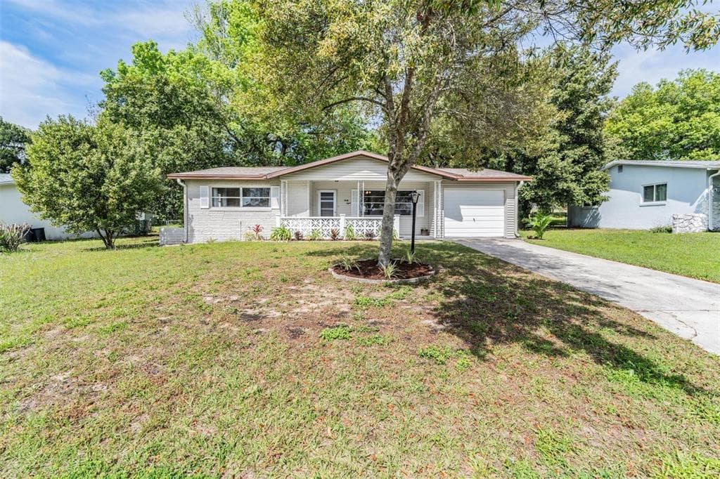 48 S JEFFERY STREET BEVERLY HILLS, FL 34465