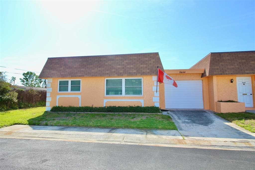 8444 AUSTIN N PINELLAS PARK, FL 33781