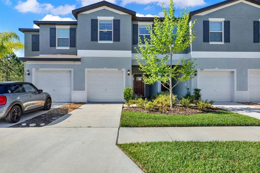 3537 BELLMEADE COURT WESLEY CHAPEL, FL 33543