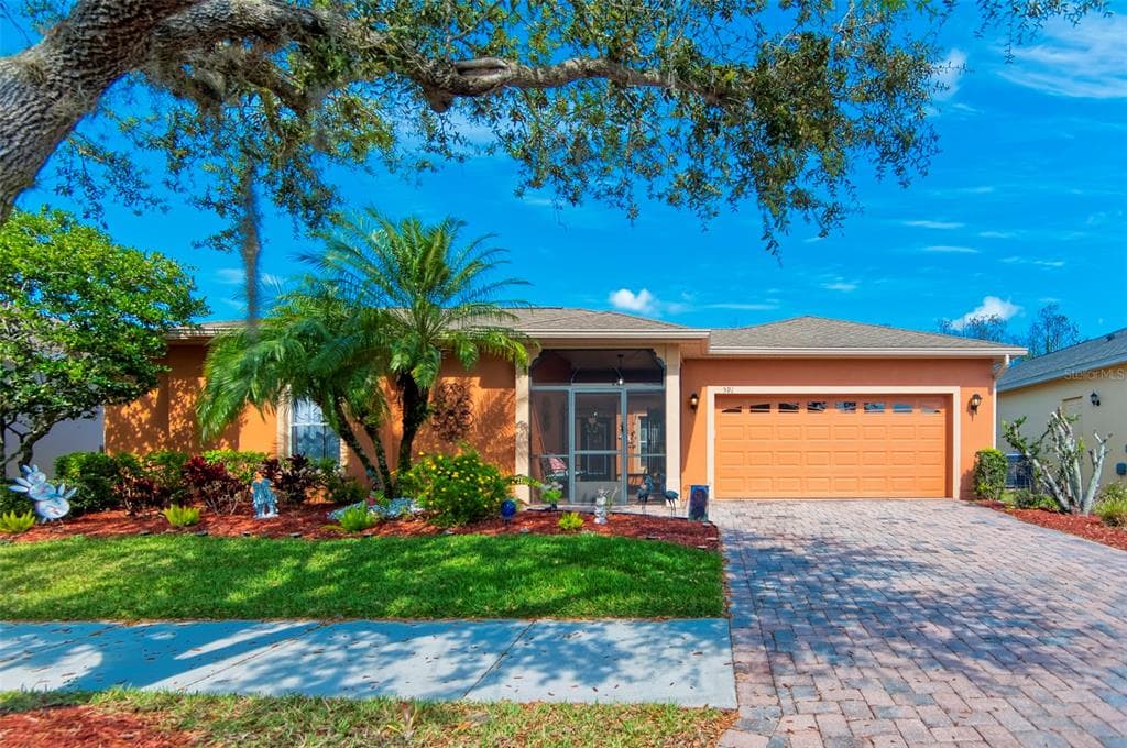 591 DAVINCI PASS PASS POINCIANA, FL 34759