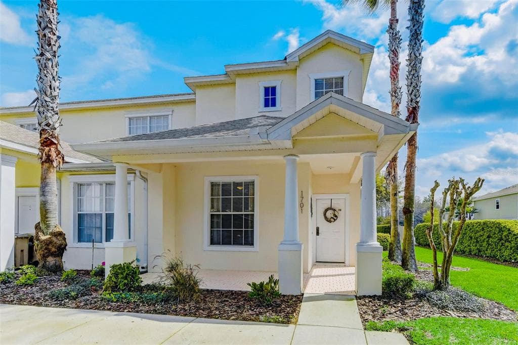 1701 RETREAT CIRCLE CLERMONT, FL 34714