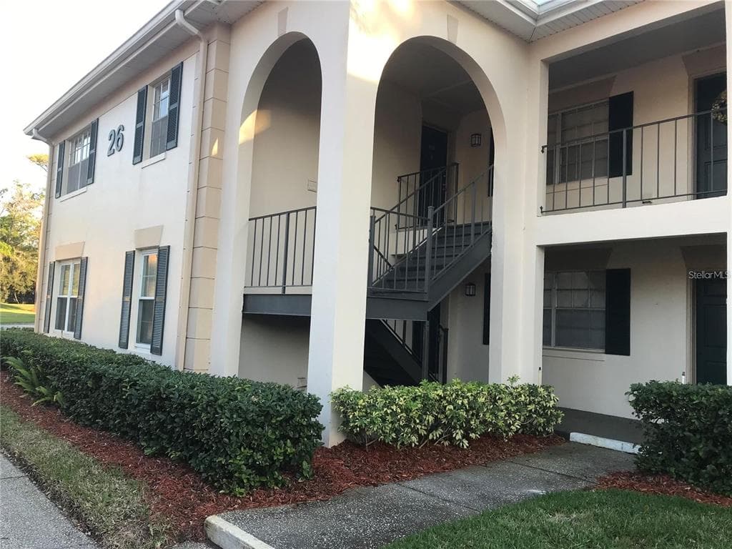 10380 CARROLLWOOD LANE UNIT 264 TAMPA, FL 33618