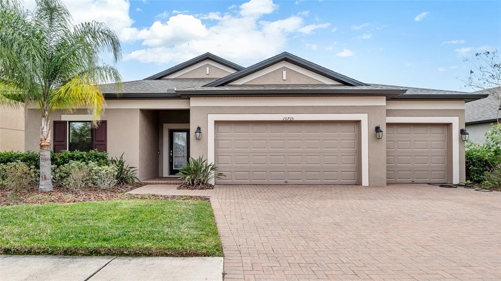10735 PLEASANT KNOLL DRIVE TAMPA, FL 33647