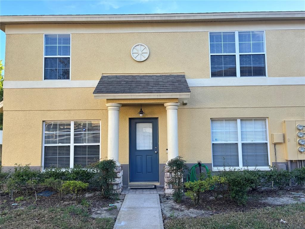 211 HARDCASTLE PL VALRICO, FL 33594