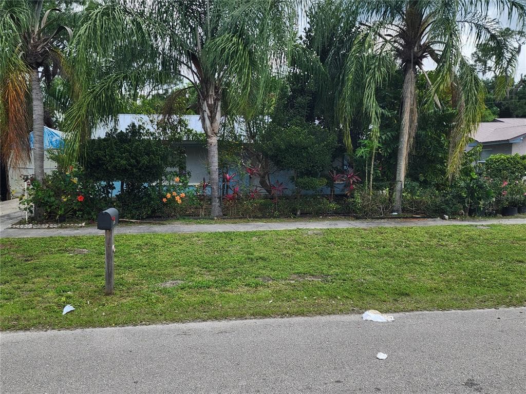 1226 N 18TH STREET IMMOKALEE, FL 34142