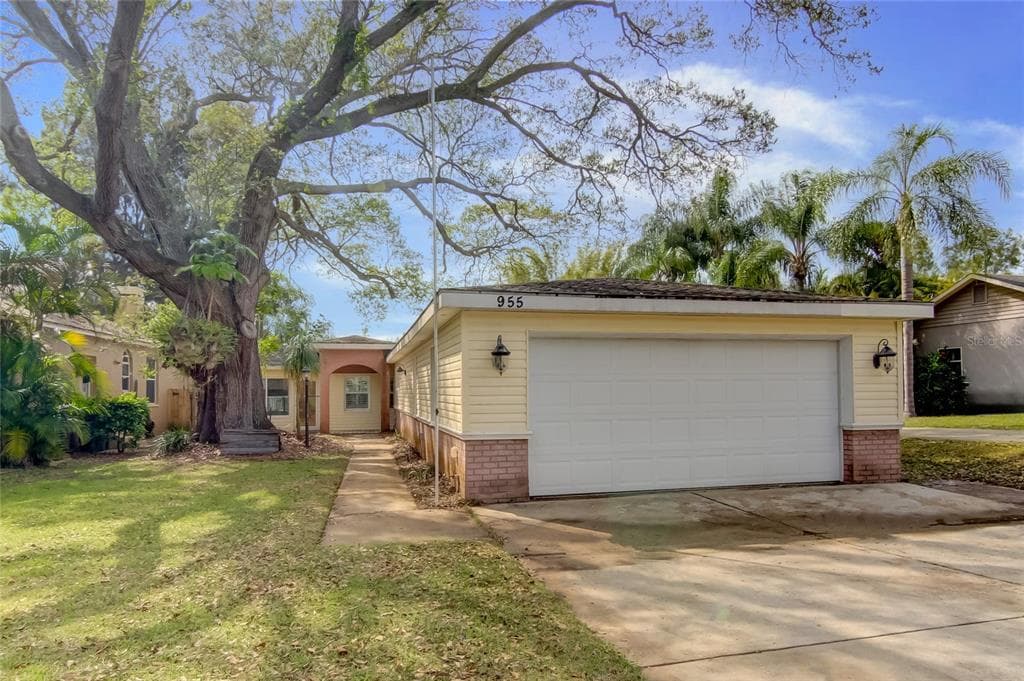 955 HARBOR HILL DRIVE SAFETY HARBOR, FL 34695