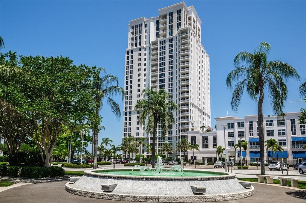 331 CLEVELAND STREET UNIT 206 CLEARWATER, FL 33755