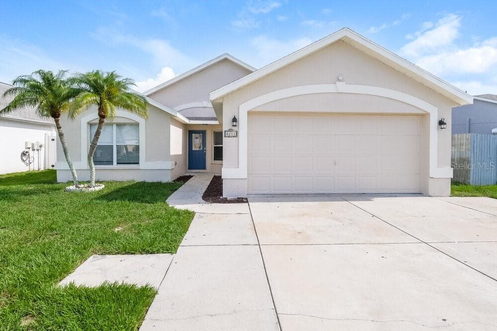 8211 NATIONAL DRIVE PORT RICHEY, FL 34668