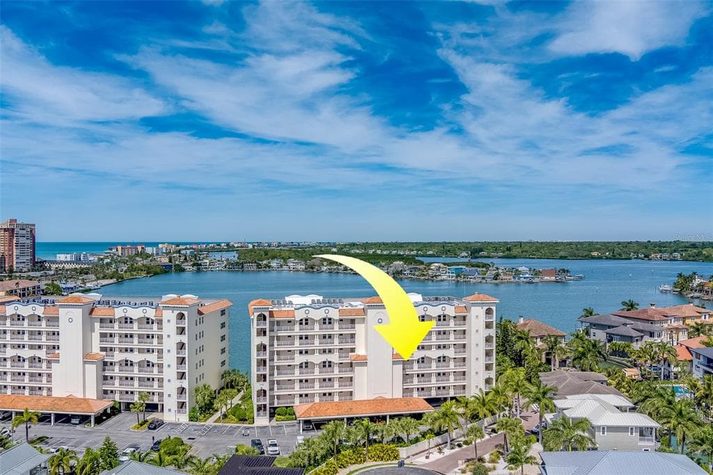 17745 GULF BOULEVARD UNIT 303 REDINGTON SHORES, FL 33708