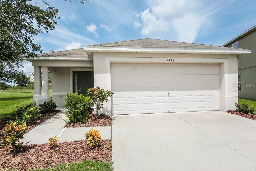 7248 LUMBER PORT DRIVE RUSKIN, FL 33573