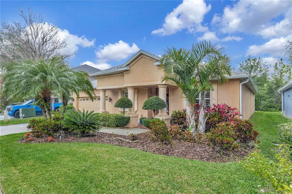 2730 BEECH GROVE LANE WESLEY CHAPEL, FL 33544