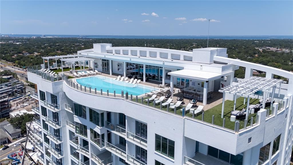 2910 W BARCELONA STREET UNIT 2102 TAMPA, FL 33629