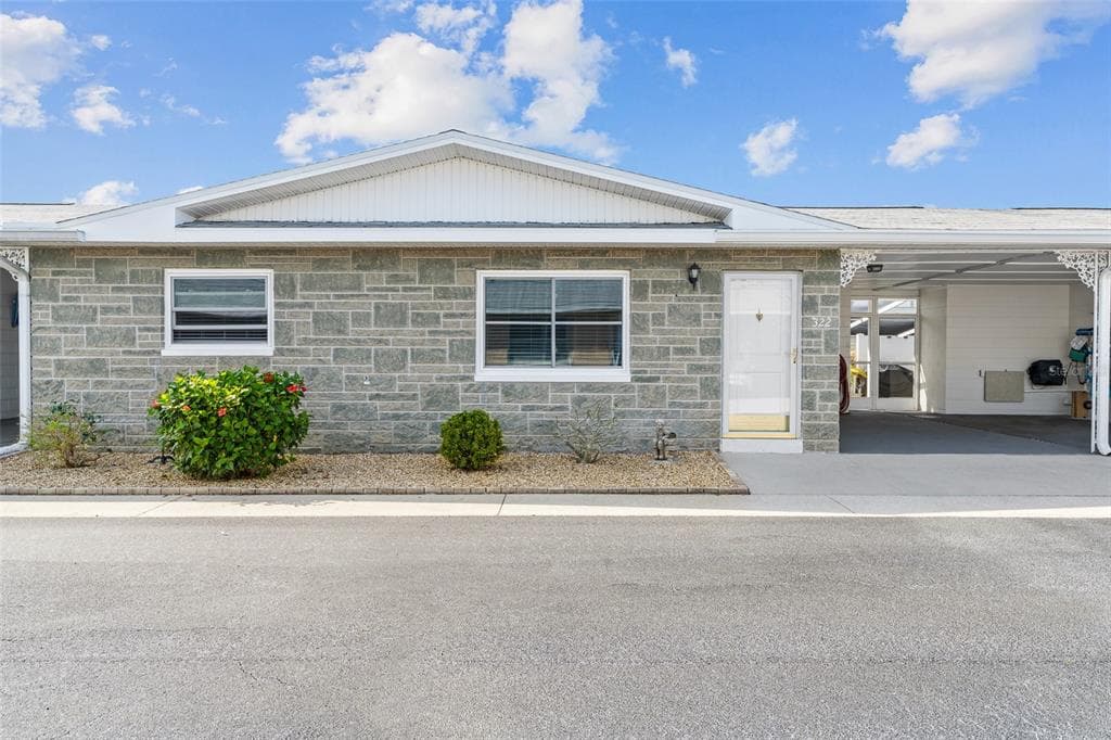 12400 PARK BOULEVARD UNIT 322 SEMINOLE, FL 33772