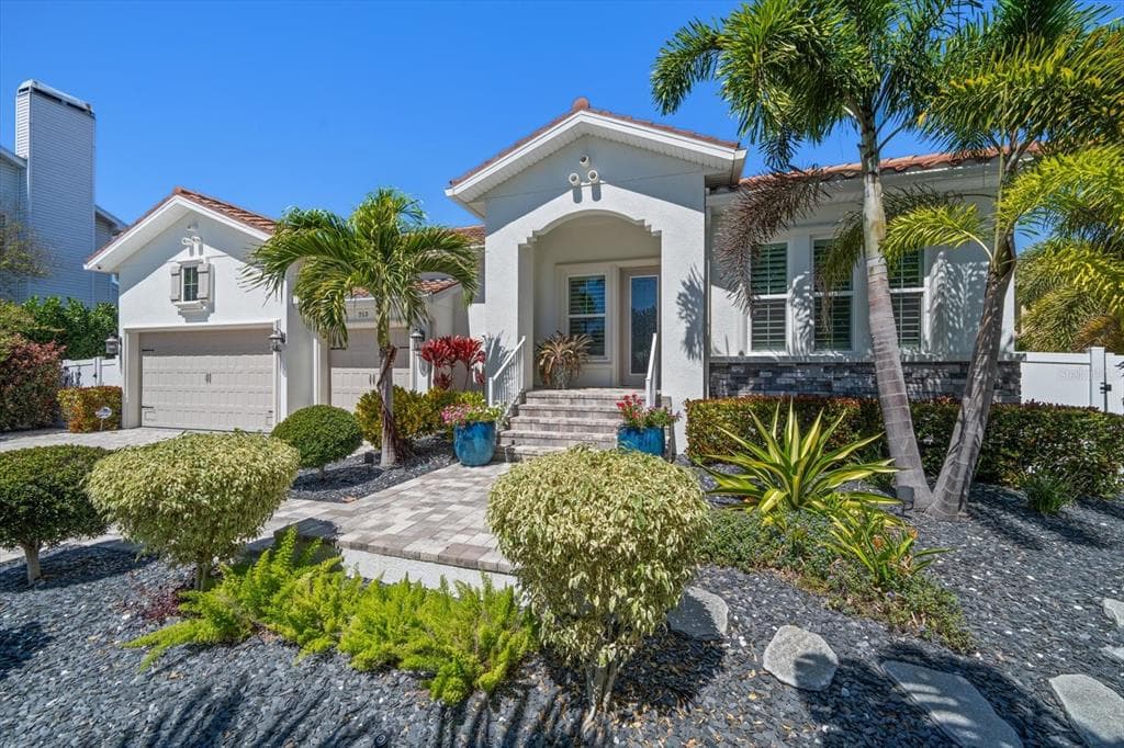 713 NINA DRIVE