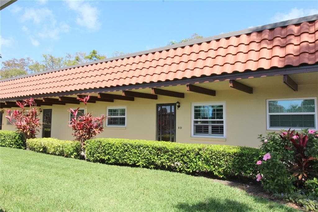 1701 PINEHURST ROAD UNIT 33D DUNEDIN, FL 34698