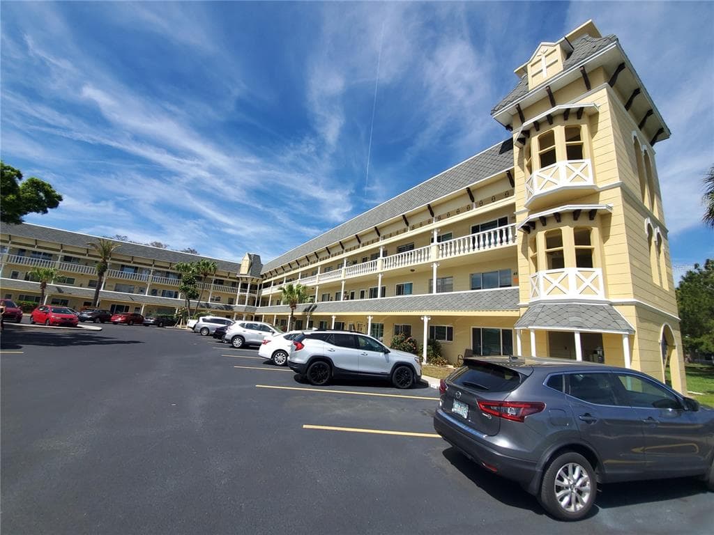 2458 FLORENTINE WAY UNIT 70 CLEARWATER, FL 33763